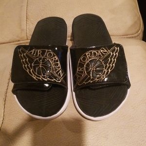 Nike Air Jordan Hydro 7 Slide Sandals Size 2Y